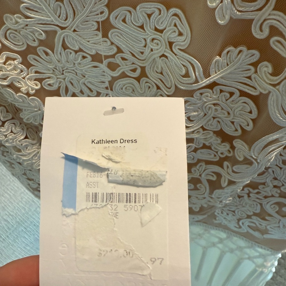 Belle Badgley Mischka Kathleen dress 0 - Picture 4 of 4